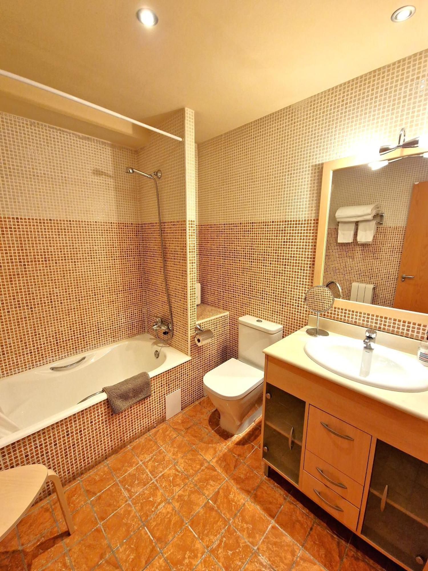 Sierco Apartamentos Aínsa-Sobrarbe Extérieur photo